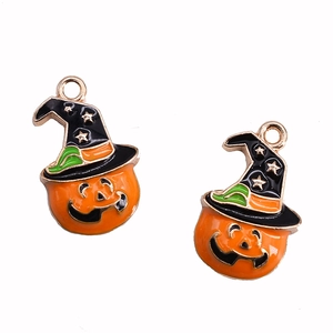Halloween pumpkin with witch hat charms in gold finish for DIY jewelry crafts