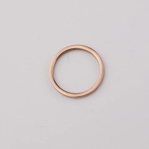Minimalistischer runder geometrischer Anhänger aus Edelstahl in Roségold