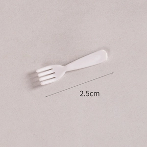 Miniature white plastic fork model for dollhouse kitchen scenes, 2.5cm size