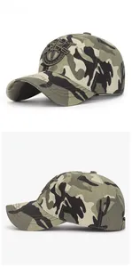Détail de la casquette de baseball camouflage avec écusson brodé des forces spéciales