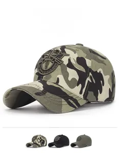 Détail de la casquette tactique avec broderie militaire DE OPPRESSO LIBER de précision