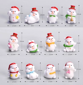Detailed size grid showing twelve assorted resin snowman figurines for Christmas DIY decor