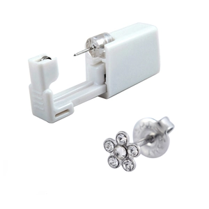 Disposable ear piercing gun with 316L stainless steel floral stud and cz crystals