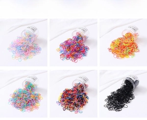 Élastiques à cheveux en lot de 800 avec six options de couleurs en bocaux