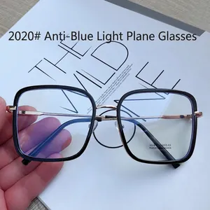Occhiali anti-luce blu quadrati retrò con montatura nera e oro per uomo e donna