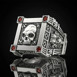Bague tête de mort punk gothique en argent avec zircons rouges et gravures vintage