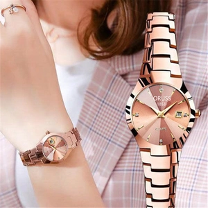 Elegant rose gold quartz watch for women with metal link strap and date display function