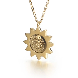 Élégant collier en acier inoxydable doré avec un pendentif tournesol radieux pour femme