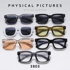 Collection of minimalist square sunglasses in various colors with classic frame dimensions