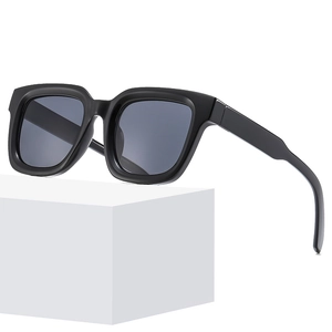 Square Sunglasses PC Frame AC Lens UV400 Protection Retro Chunky Rectangular Trendy Eyewear For Women Men