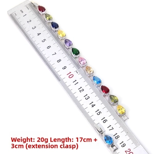 Detailed measurement of colorful teardrop zircon bracelet showing 17cm length and 20g weight