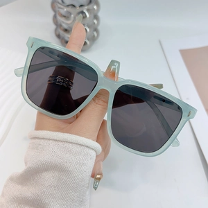 Lunettes De Soleil Carrées Vintage Grande Monture Protection UV400 Plastique Métal Mode Rétro Pour Hommes Femmes