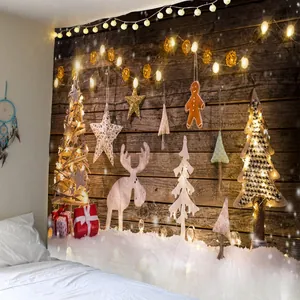 Details des Weihnachts-Wandteppichs aus Polyester mit Rentier- und Sternenmustern