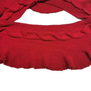 Christmas tree skirt in burgundy cable knit with ruffle trim and 3D pleated design