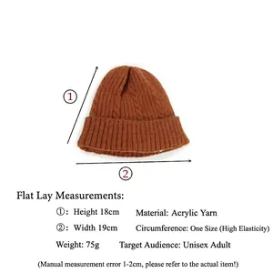 Caramel knitted beanie size guide showing 18cm height and 19cm width measurements