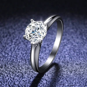 Classic S925 Sterling Silver Moissanite Ring Four Prong Round Brilliant Cut Simulated Diamond Wedding Engagement Jewelry Ring For Women
