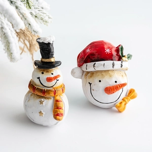 Charming snowman resin figurines with hat and scarf for Christmas tabletop decoration