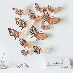 Hohle Schmetterling Wandaufkleber in Roségold und Weiß mit Rosenblütenmuster