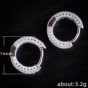 Silver luxury hoop earrings with micro-paved zircons, 14mm diameter and 3.2g weight
