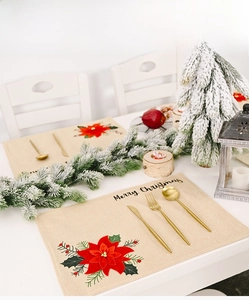 Details von Weihnachts-Platzsets aus Leinen mit Weihnachtsstern und Merry Christmas Text
