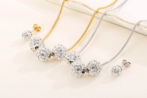 Ensembles de bijoux dorés et argentés avec pendentifs boules en cristal étincelant