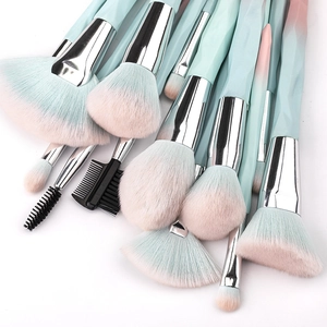 15pcs professional diamond makeup brush set with mint green gradient fiber bristles