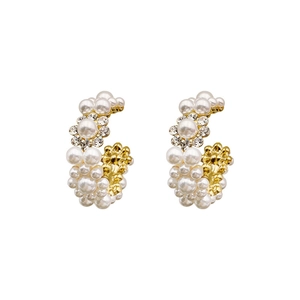 Baroque style C-shaped pearl hoop earrings with rhinestones and gold-plated finish