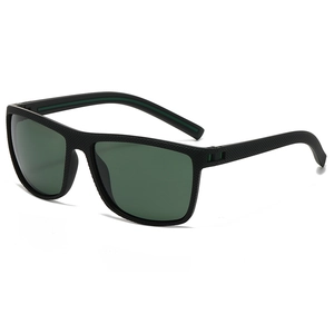 Polarized sports cycling sunglasses for men with anti-UV lenses and spring hinges