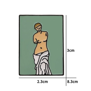 Épingle émaillée artistique Vénus de Milo avec dimensions précises de 3 cm par 2,3 cm