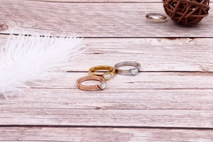 Three-piece heart-shaped shell inlay rings set in gold, rose gold, and silver finishes