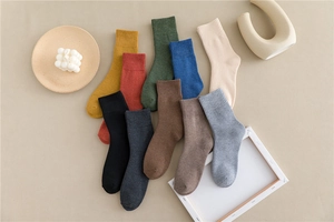 Detailed arrangement of ten colorful thick cotton crew socks for autumn and winter