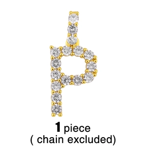 Détail du pendentif lettre p minuscule plaqué or avec zircons cubiques brillants