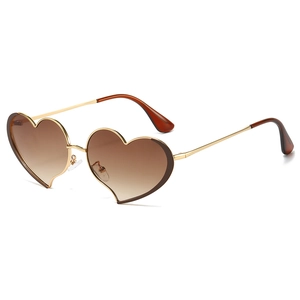 Lunettes de soleil cœur à la mode en métal doré avec verres dégradés marron pour femme