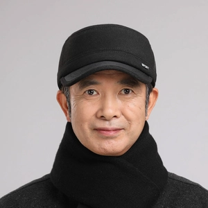 Winter thermal set for men featuring a black military cap with ear protection and scarf