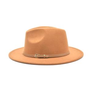 Classic camel wool felt fedora with retro leather band and gold buckle for men and women