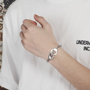 Polished stainless steel handcuffs link bracelet in silver for a hip hop punk style fashion