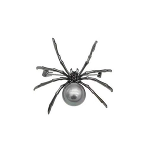 Elegant spider brooch featuring a grey pearl abdomen with a sleek gunmetal finish base