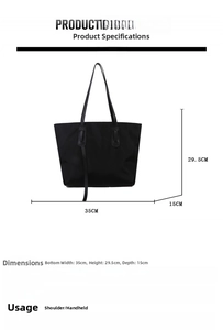 Size specifications and features of the large black oxford tote bag with dimensions