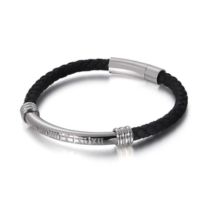 Bracelet pour homme en cuir tressé avec barre en acier et chiffres romains gravés