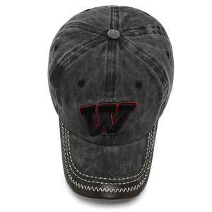Retro gewaschene dunkelgraue Jeans-Baseballkappe mit 3D-gesticktem rotem und schwarzem W