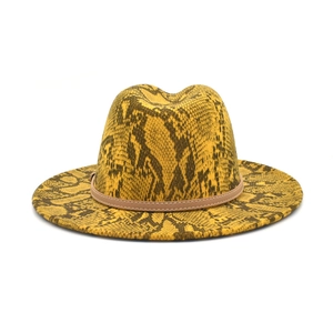 Classic yellow snakeskin fedora with wide brim and leather decorative band decoration