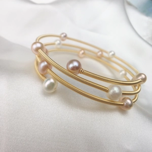 Handmade 14K Gold Filled Triple Layer Spiral Freshwater Pearl Bracelet For Women Multicolor Pearl Copper Alloy Bangle Jewelry