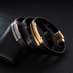 Men's stainless steel bracelets with carbon fiber texture in black, silver and gold finish