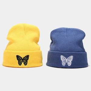 Knit Beanie Hat Butterfly Embroidery Winter Warm Outdoor Cuffed Fashion Skull Cap For Women And Men Soft Cozy Elegant