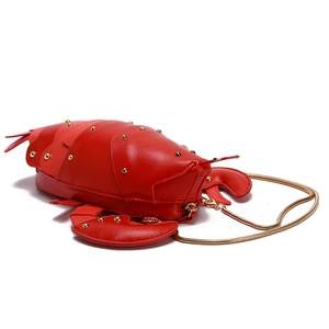 Creative red lobster shaped PU leather shoulder bag with gold chain strap for women