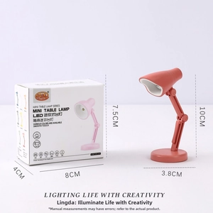 Détail de la mini lampe LED rose corail avec articulations réglables et dimensions précises