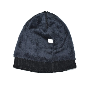 Winter thermal knitted beanie hat with thick warm fleece lining in dark grey and black