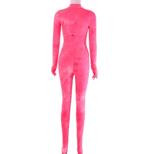 Vue arrière du body à manches longues rose tie-dye avec tissu côtelé texturé