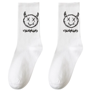 Chaussettes mi-mollet en coton blanc avec motif de lignes noires et texte artistique