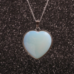 Minimalist stainless steel heart pendant necklace with iridescent opal stone